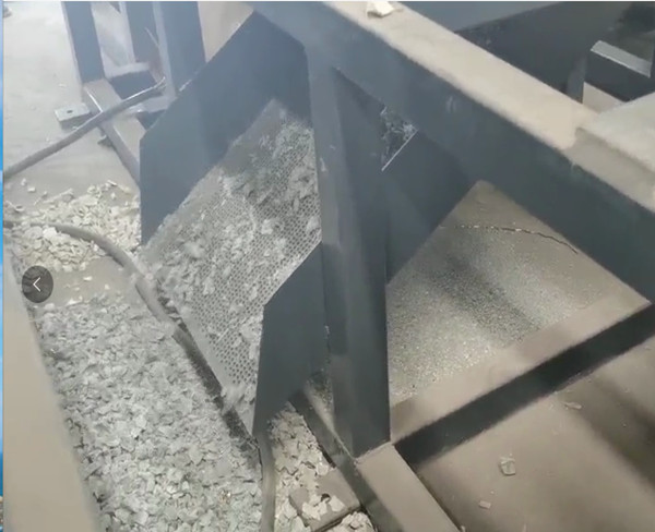 石塑板粉碎效果展示